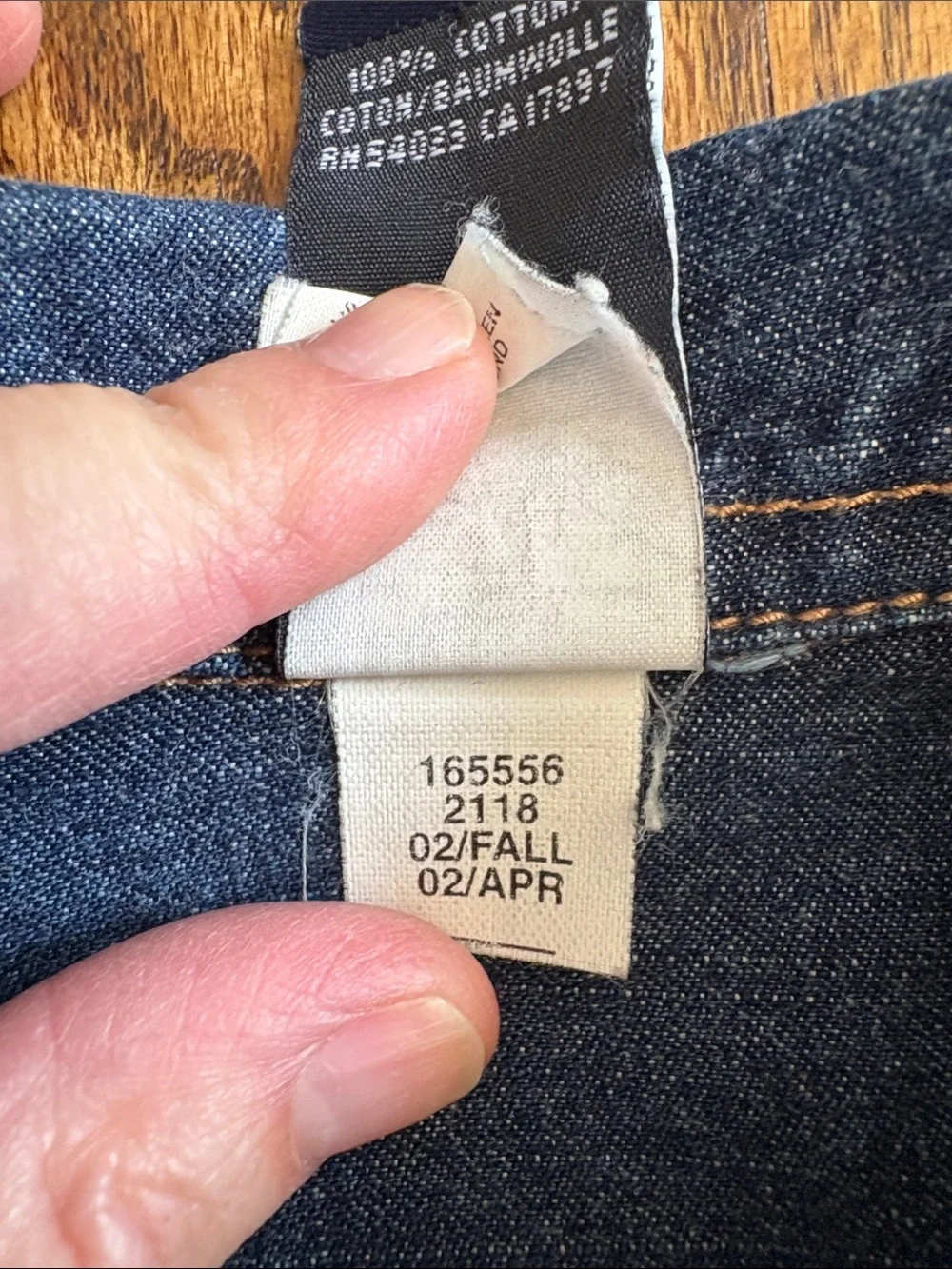 GAP girls’ dark denim Y2K denim button down dress, size 4. Like new condition